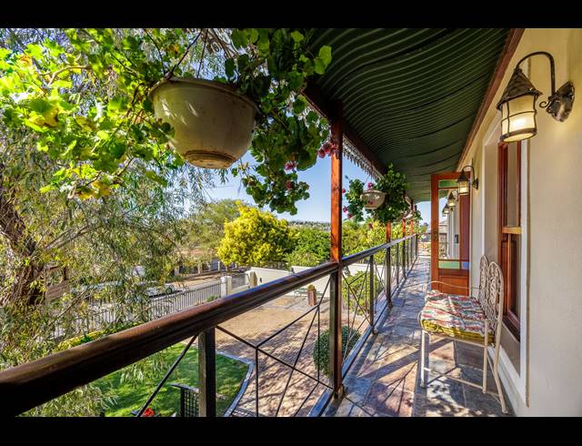 4 BEDROOM HOUSE FOR SALE IN VIERLANDEN